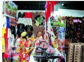 重庆市去年纺织服装销售额增长12.6%